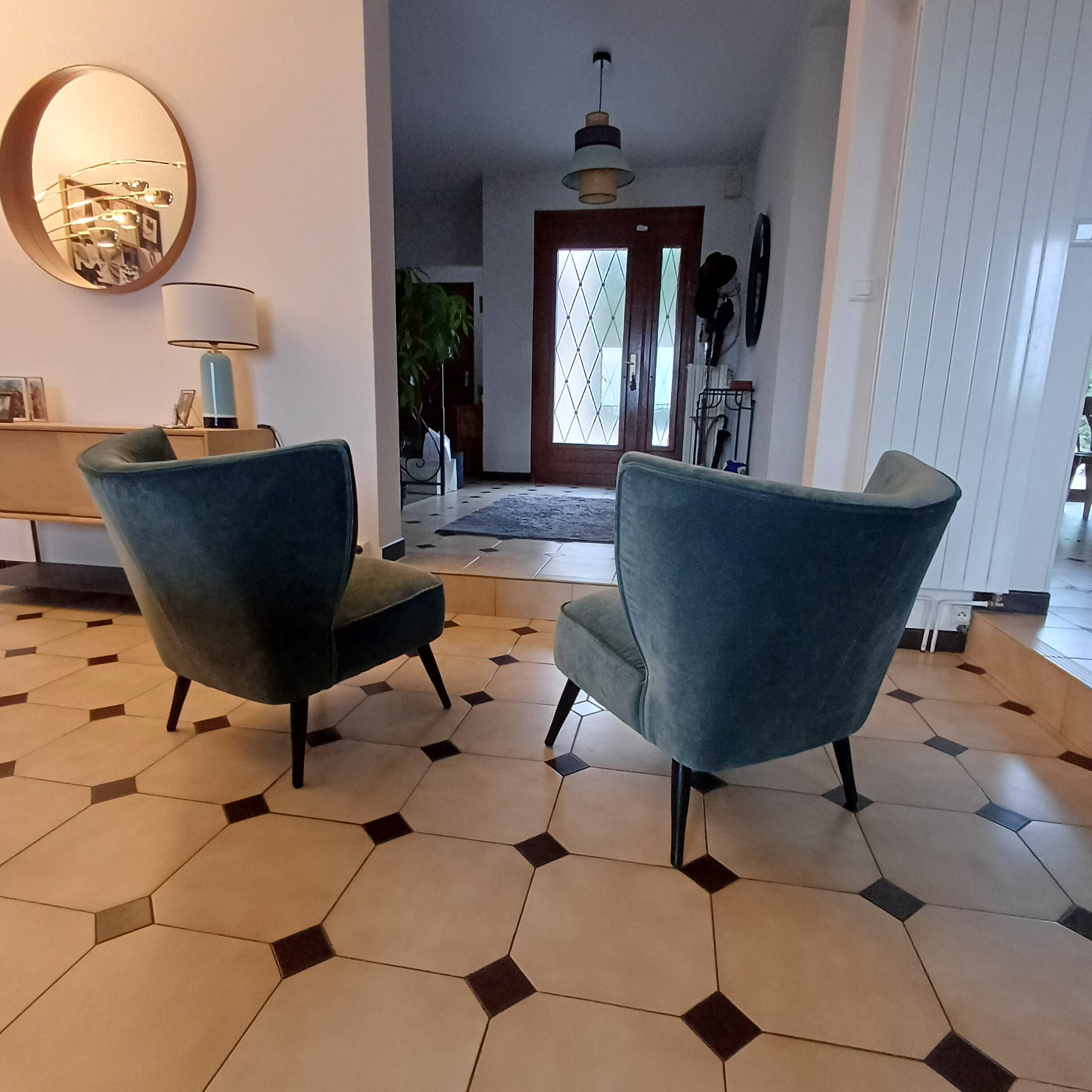 AMPM armchairs, Franck model