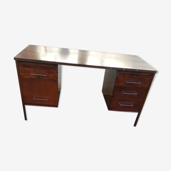 Metal desk