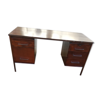 Metal desk