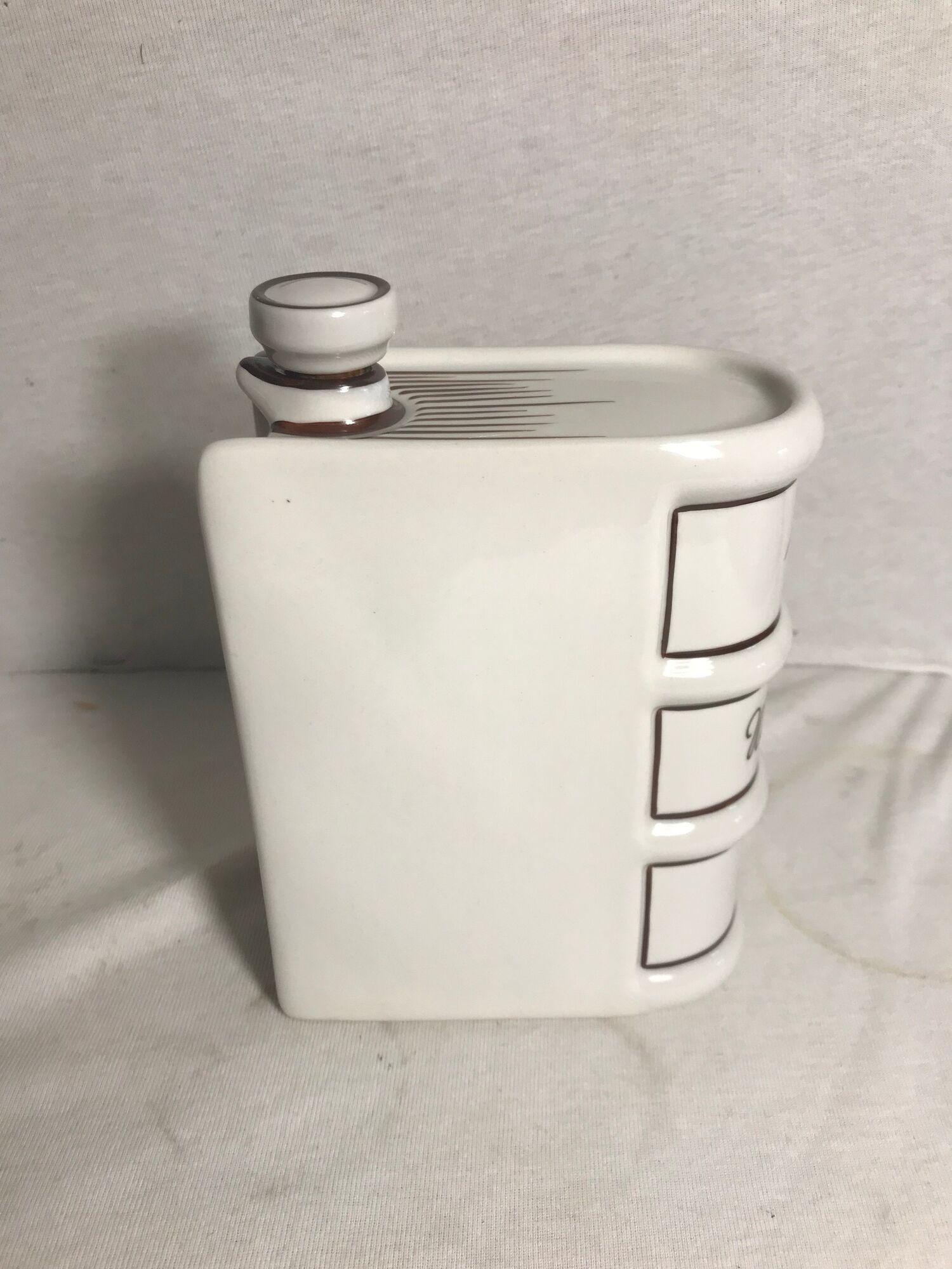 Old whisky porcelain blanche bottle made in france - vintage bouchon