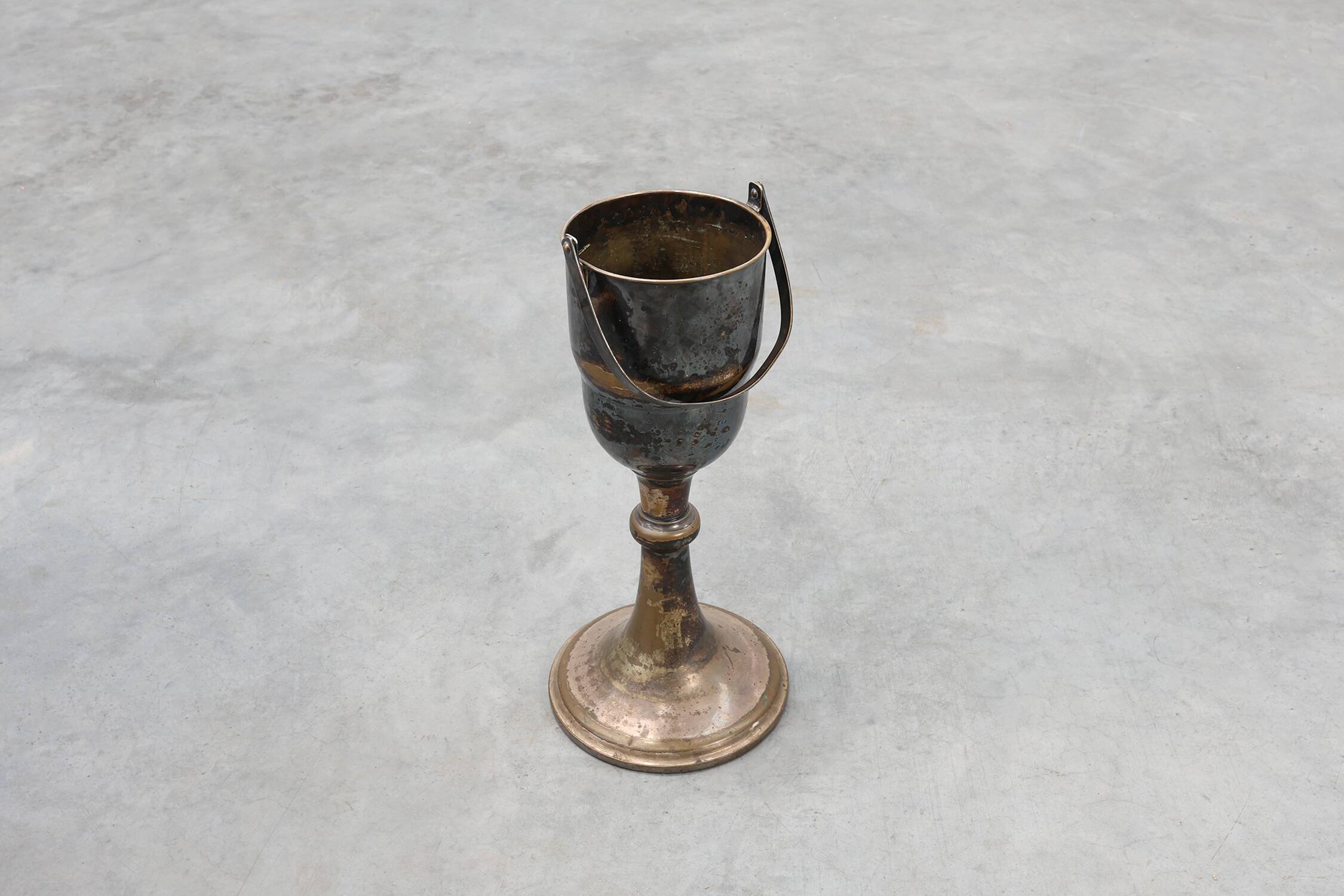 Art Deco silvered copper Champagne bucket on stand, France 1910