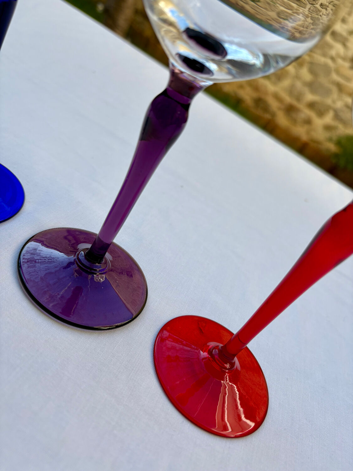 6 crystal glasses with coloured stems