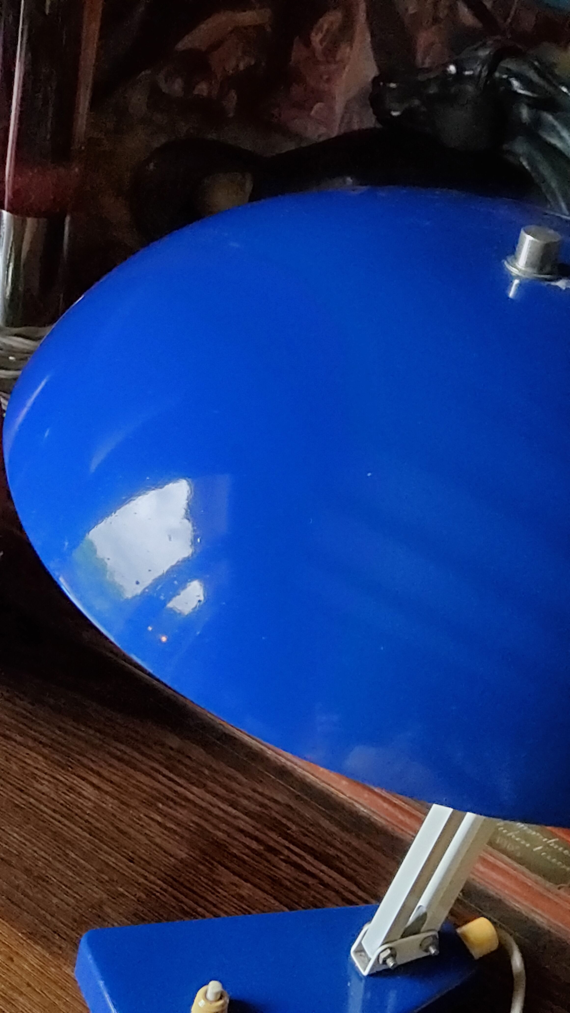 Mushroom-shaped articulated desk lamp from the 70s