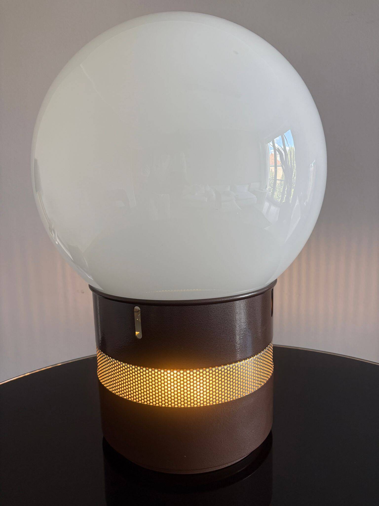 Mezzo Oracolo Lampada by Gae Aulenti by Artemide Design, Italia 1960