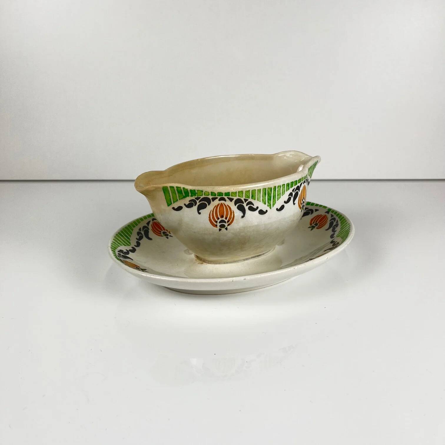Sarreguemines "Maroussia" gravy boat, early 20th century