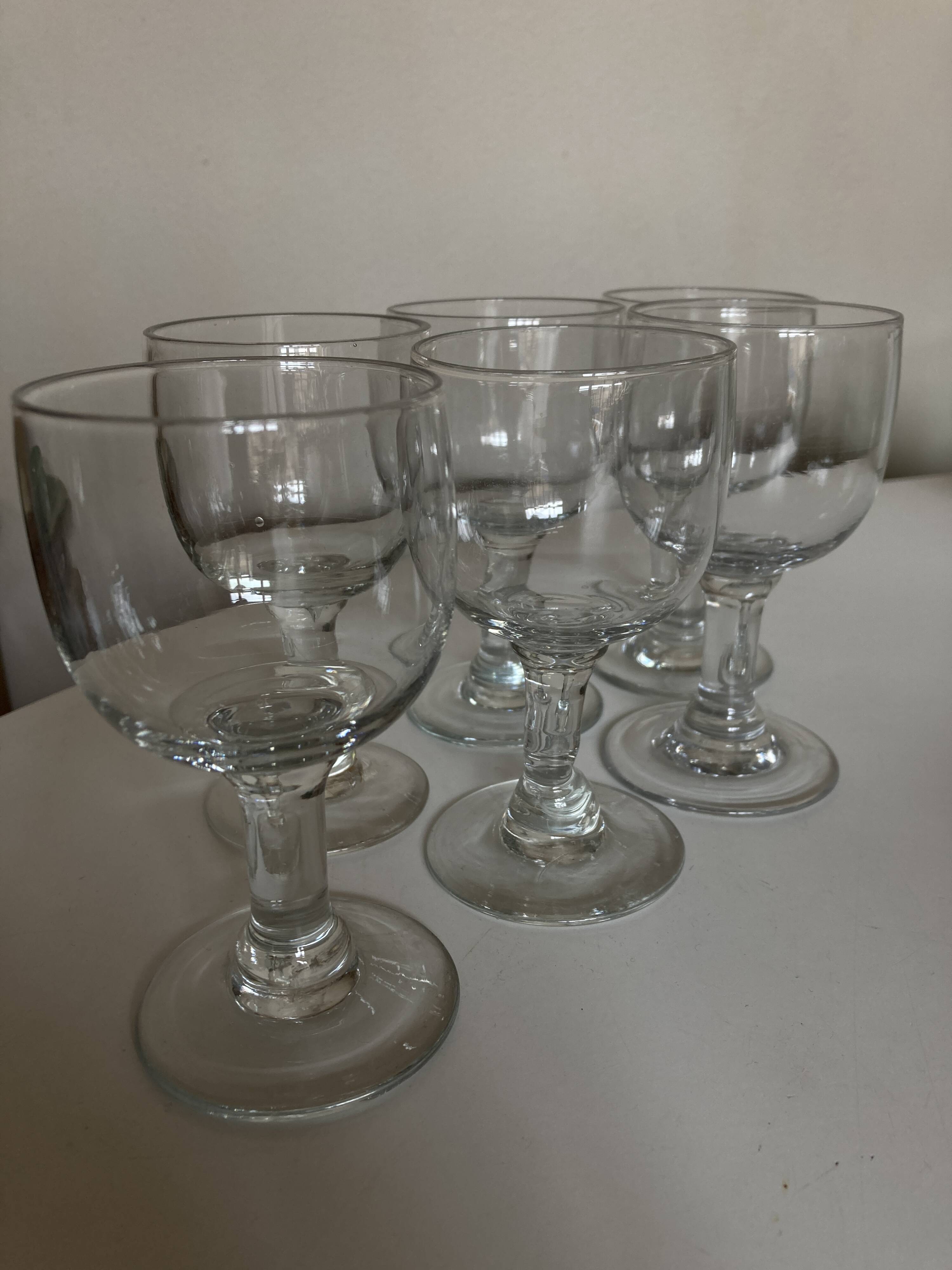 Set of 6 tulip glasses, 19th century