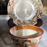 Set of 4 vintage Sarreguemines tea cups and 5 saucers