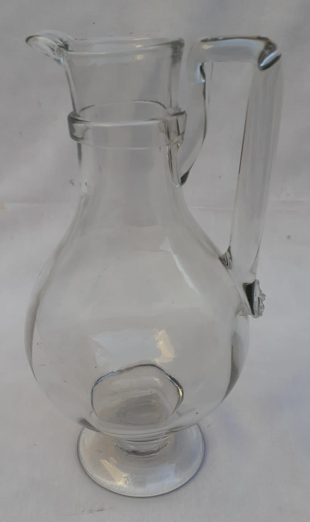 Carafe en verre soufflé