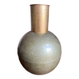 Grand vase en acier vert et doré