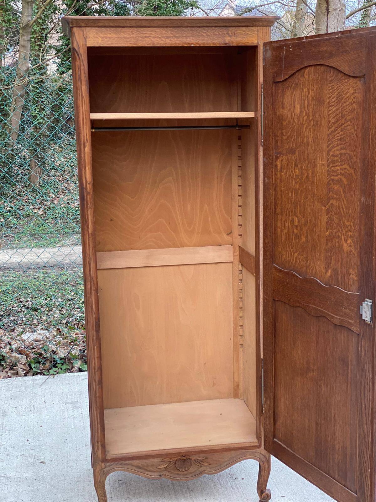 Louis XV solid oak boarding school wardrobe with rod