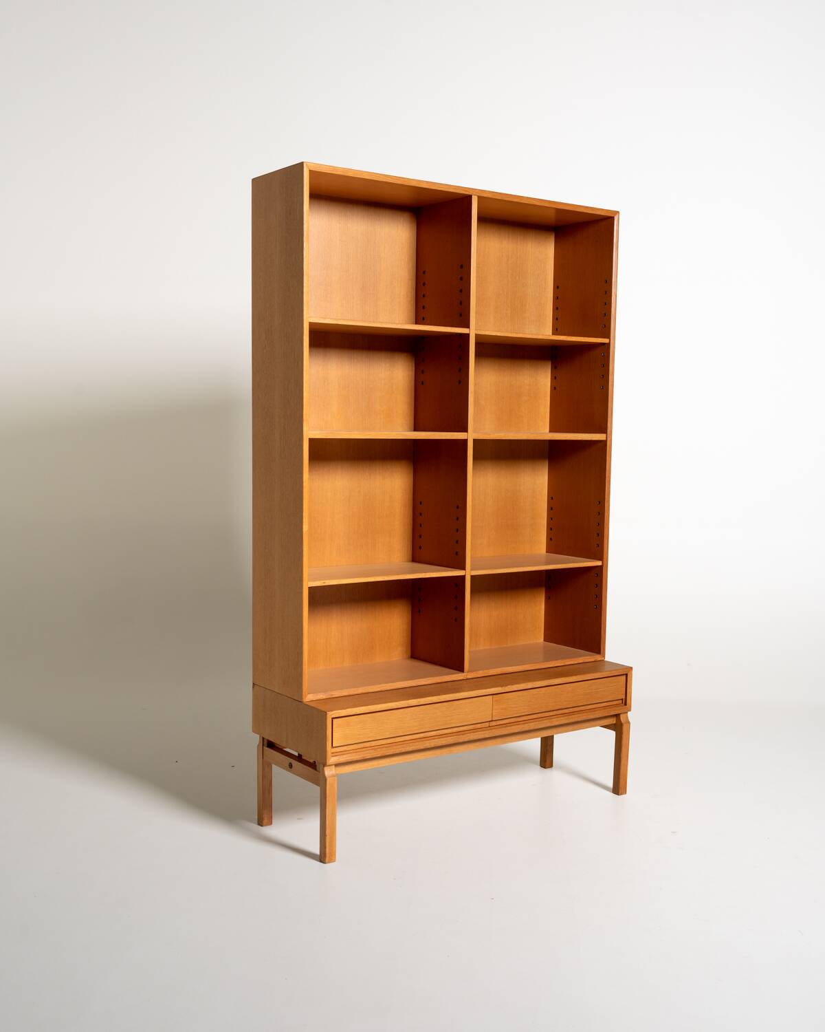“MTP” bookcase by Marian Grabinski, 1970s