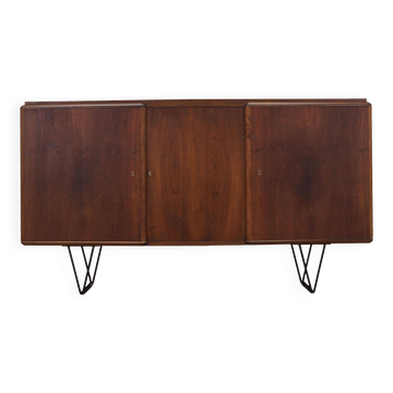 Buffet haut en noyer, design danois, années 1960, production : Danemark