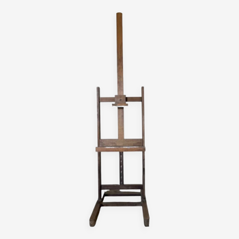 Old workshop rack easel