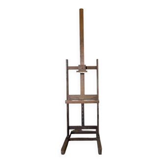 Old workshop rack easel