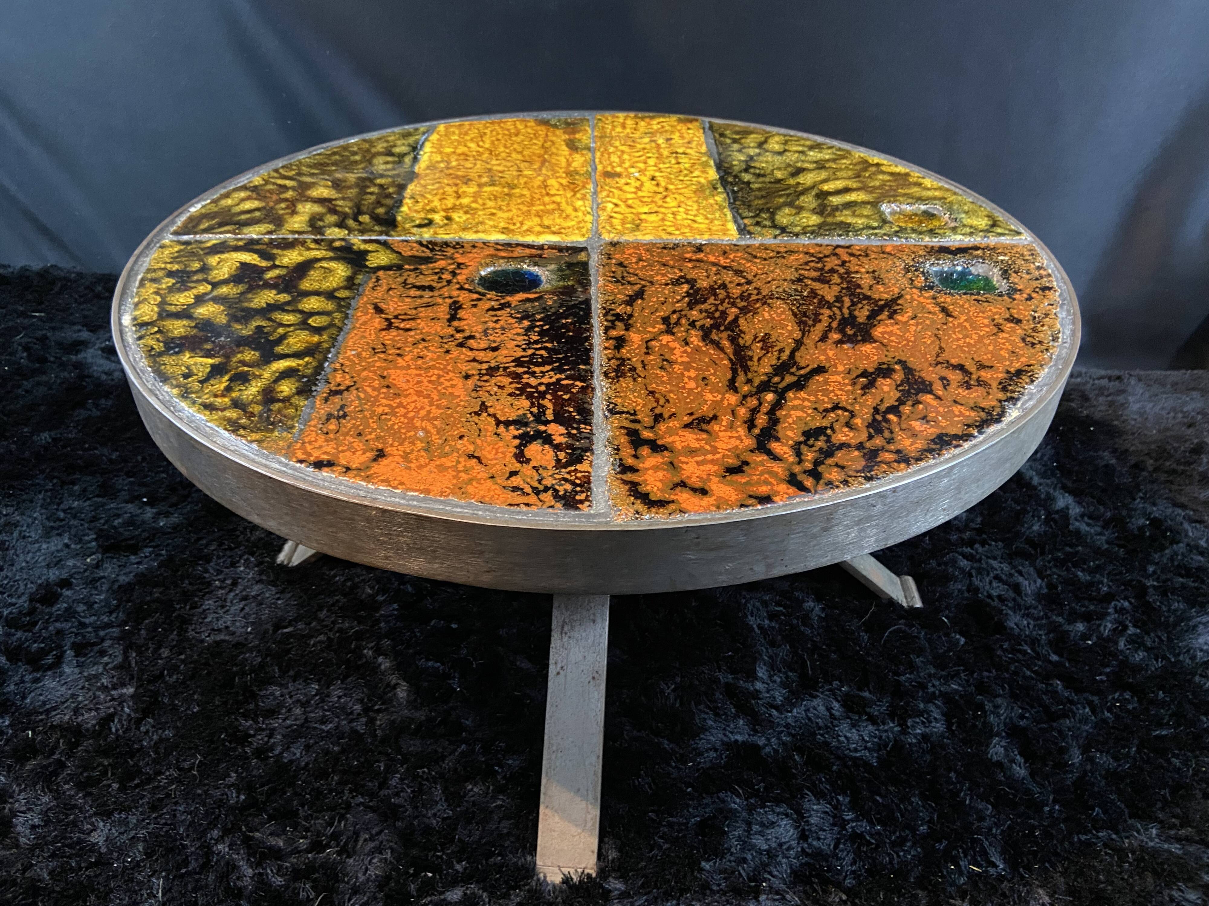 Roche Bobois coffee table design 1960-1970 ceramic top on metal.