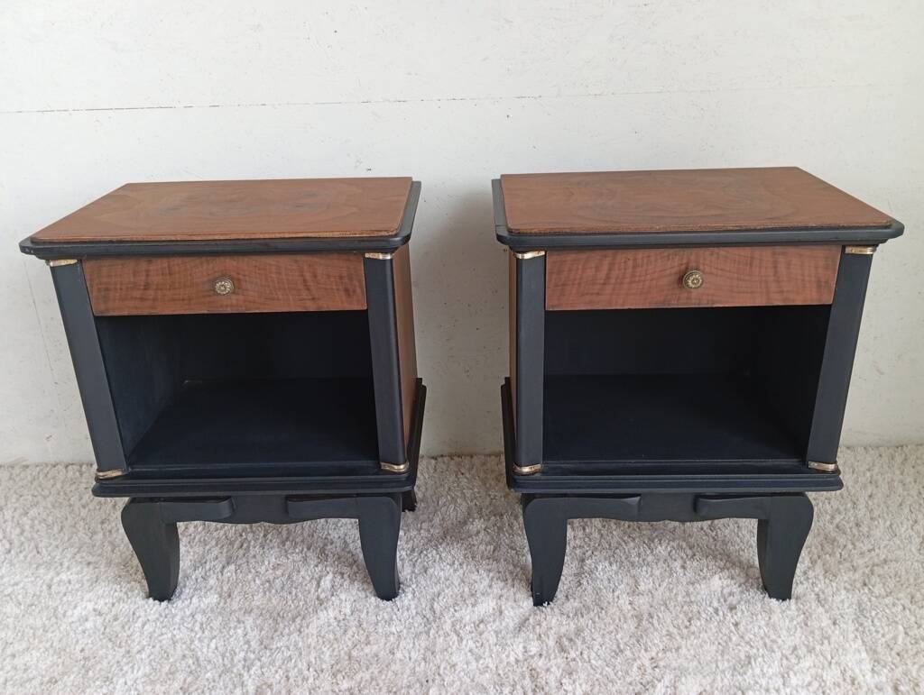 Art Deco walnut bedside tables.