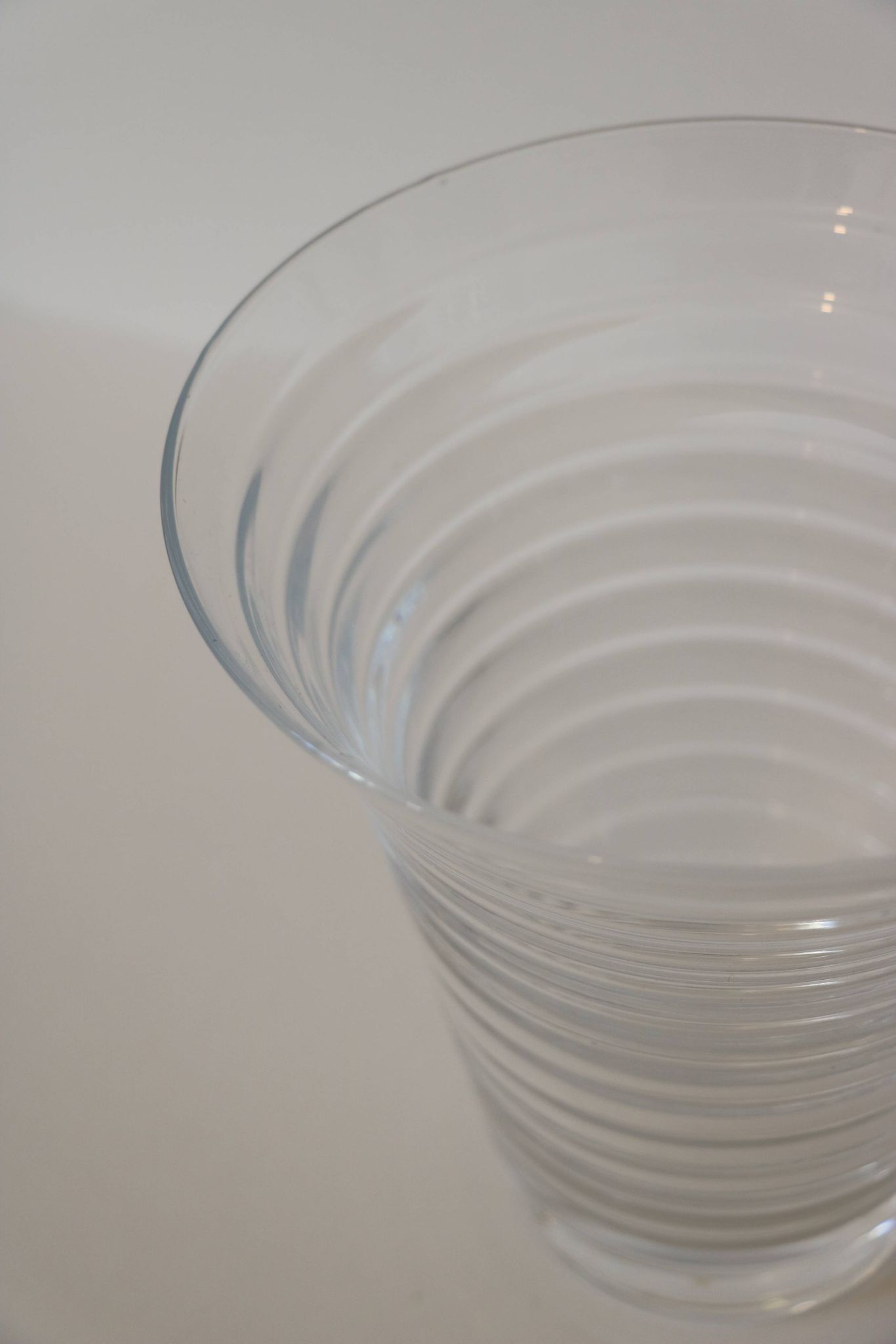 Scandinavian Art Deco vase by Aino Aalto