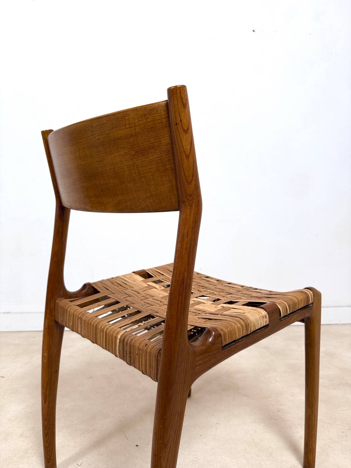 Set of 6 Gessef chairs model "Havana"