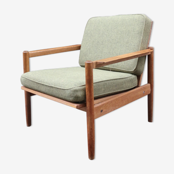 Oak armchair from the 1960