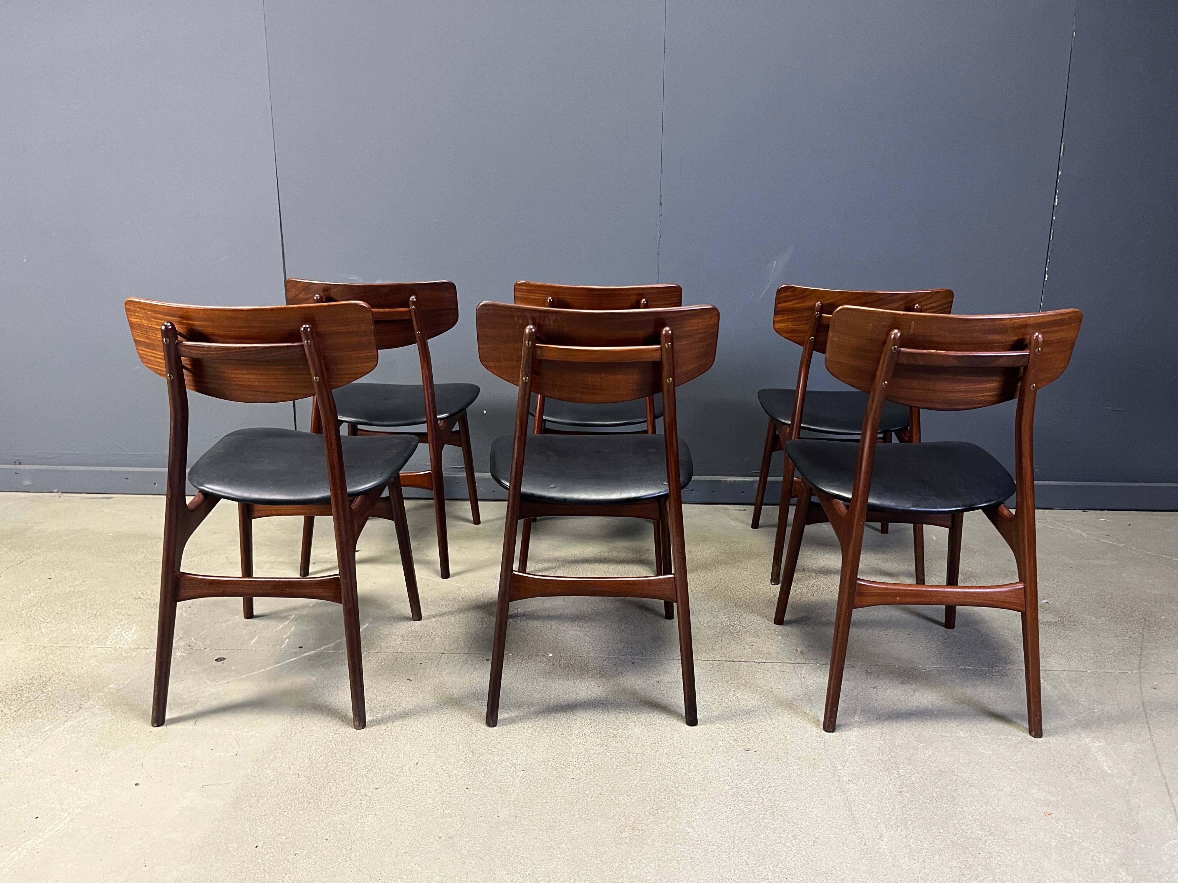 Mid-century dining set by Louis van Teeffelen for Wébé, 1960s
