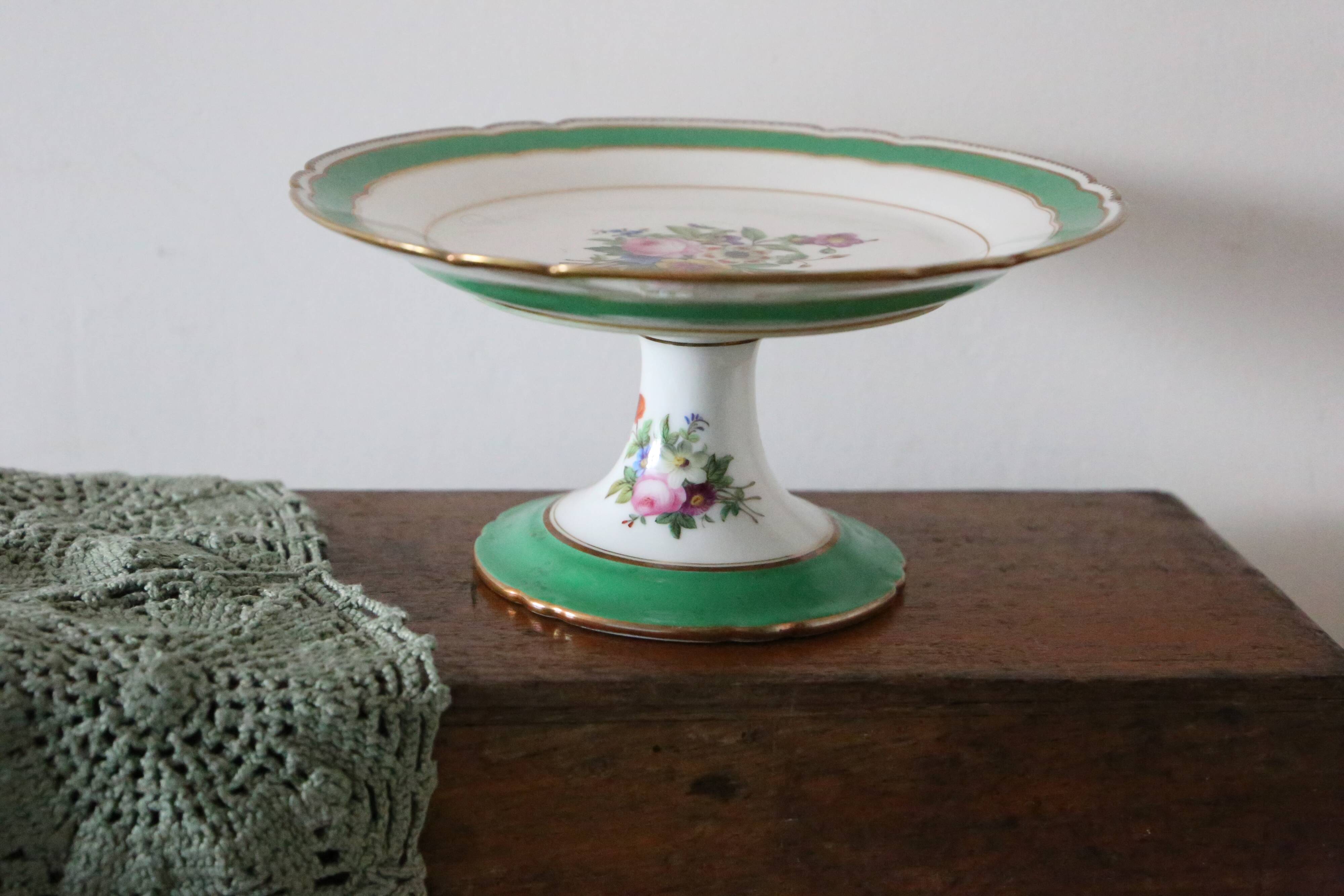 Servant dish on piedouche, for the Julienne Paris store, late 19th century