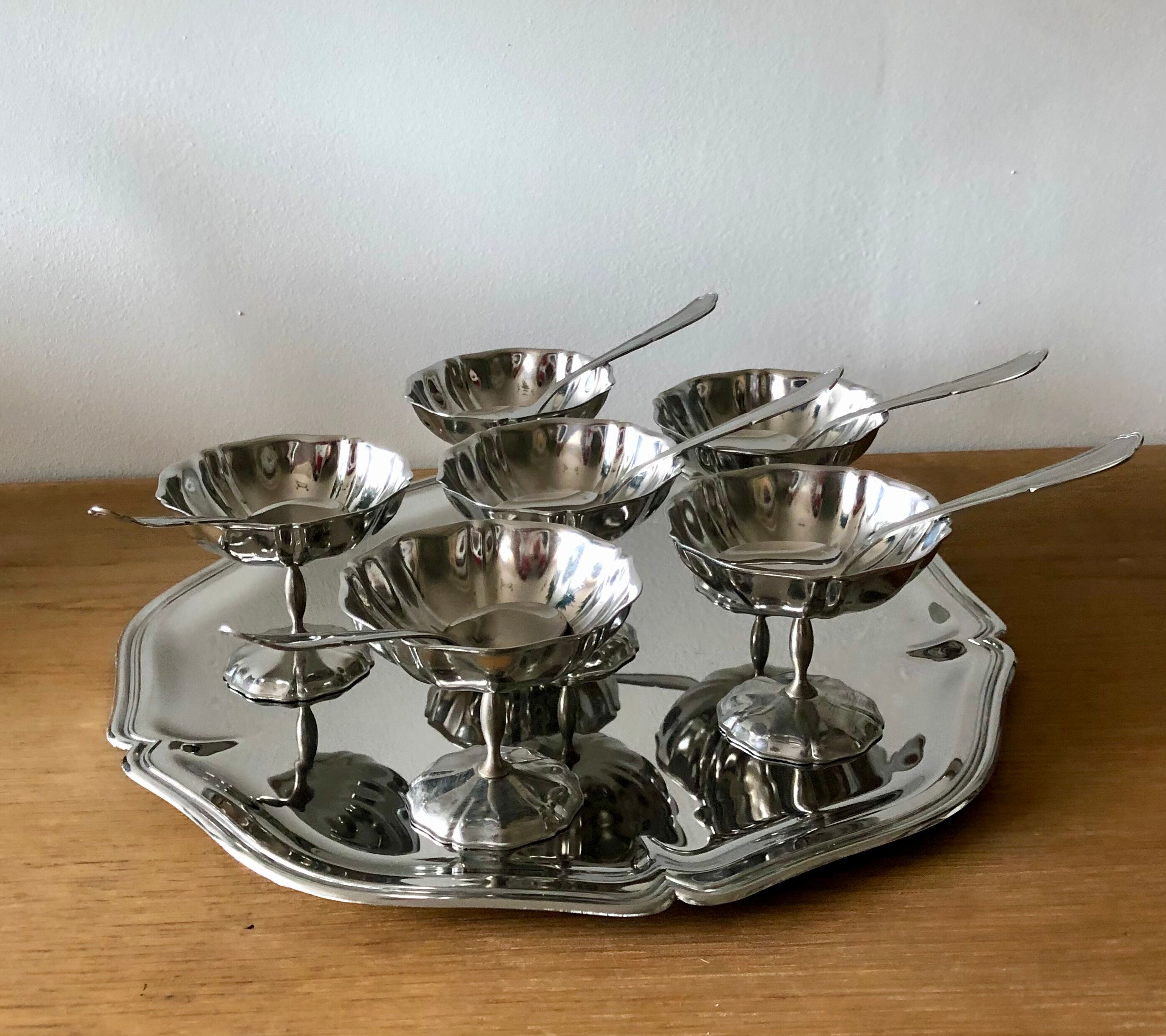 Ice cup box spoons and tray