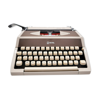 Royal 200 beige typewriter revised new tape