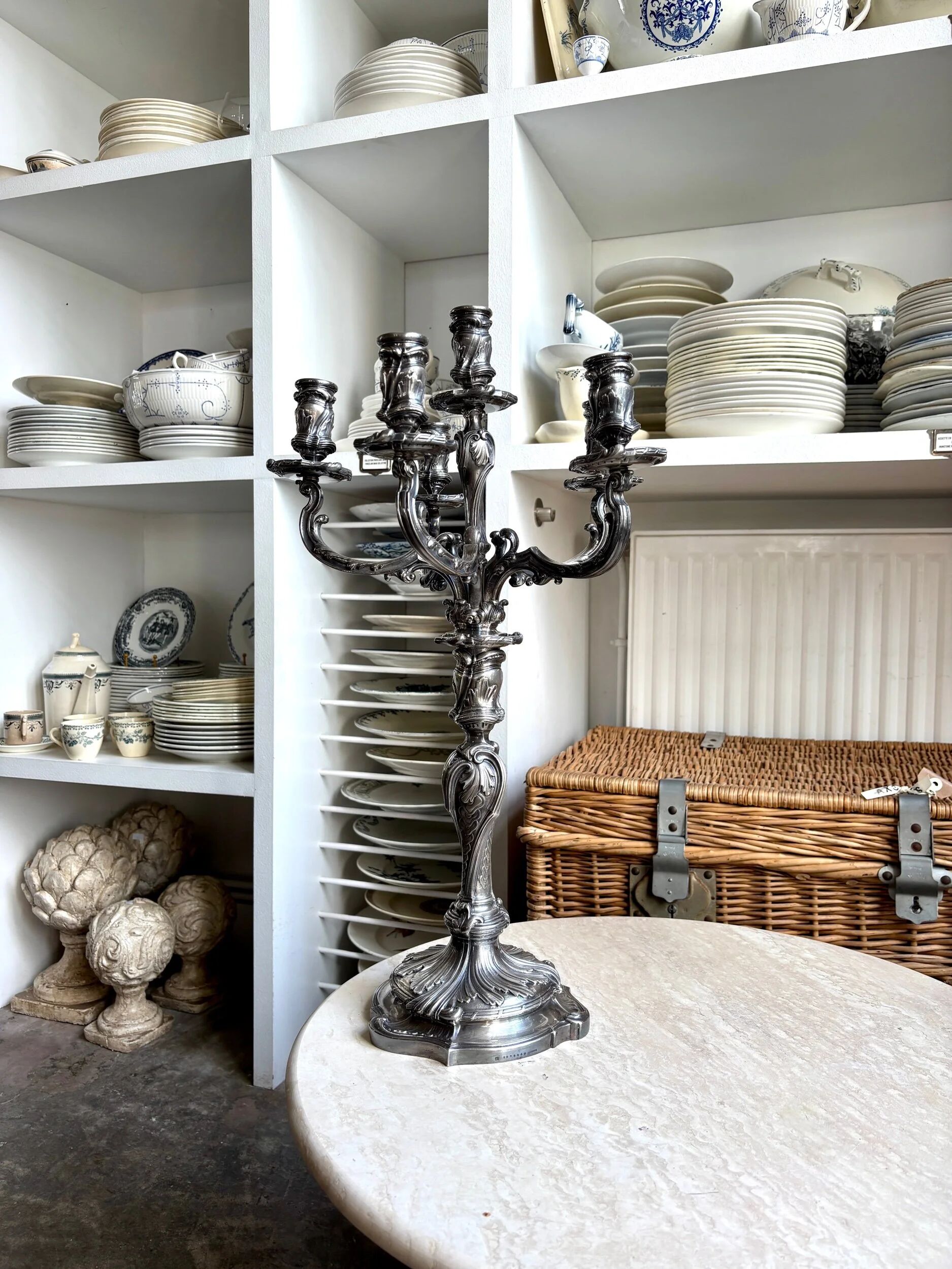 Flambeau, 6-light chandelier by Christofle in silver-plated metal, late 19th century.