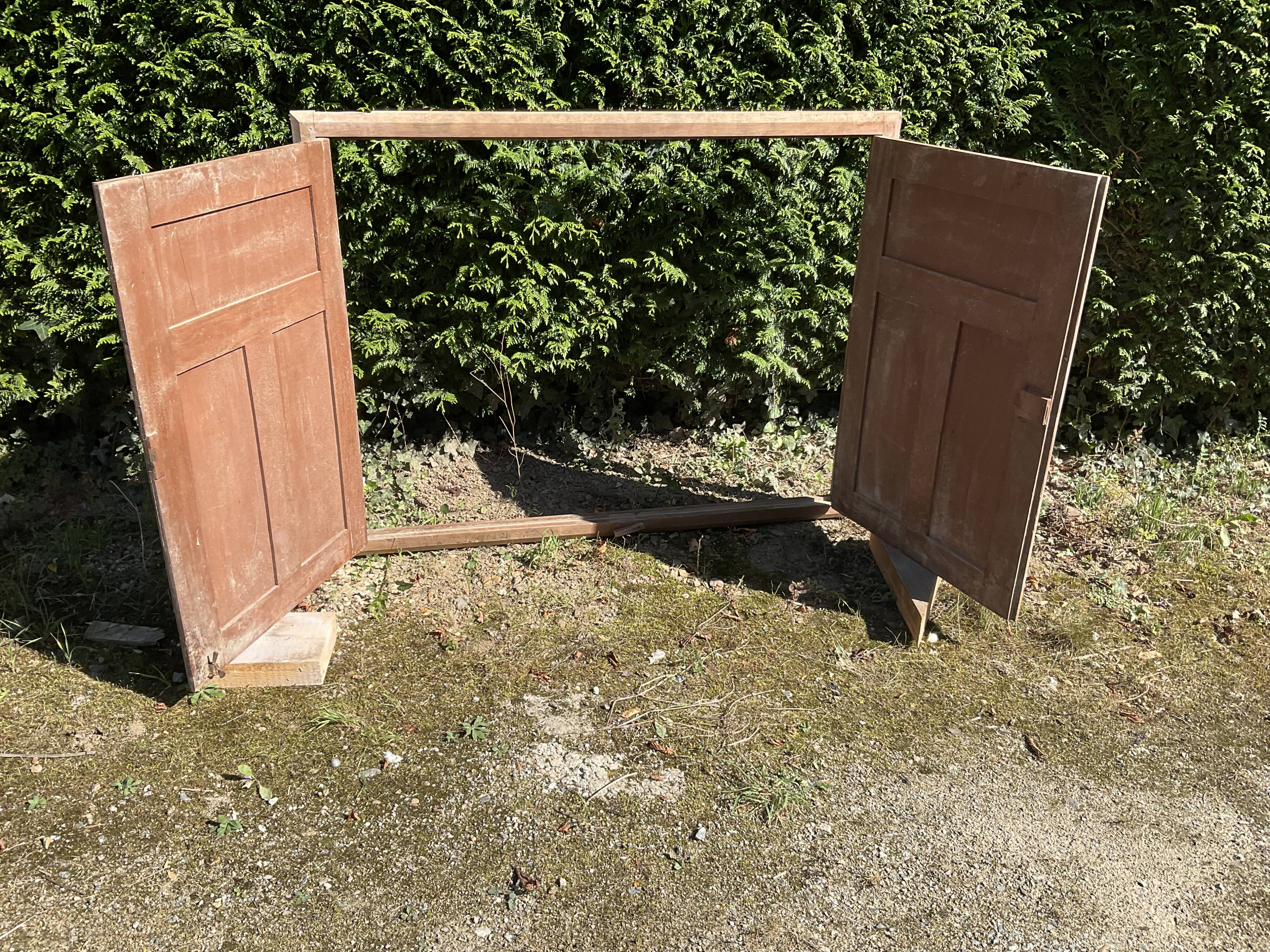 Recessed facade doors