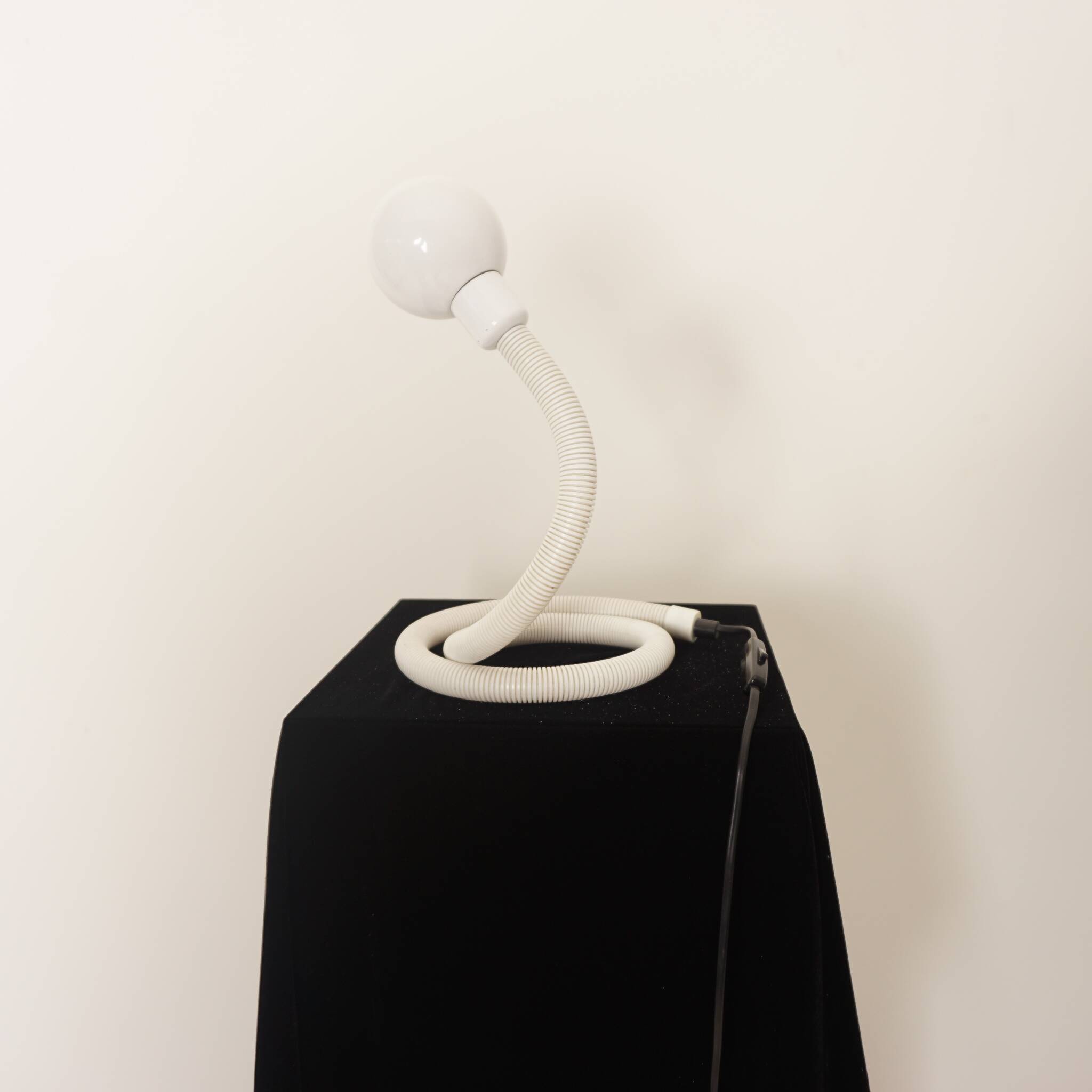 Cobra Table Lamp, 1980