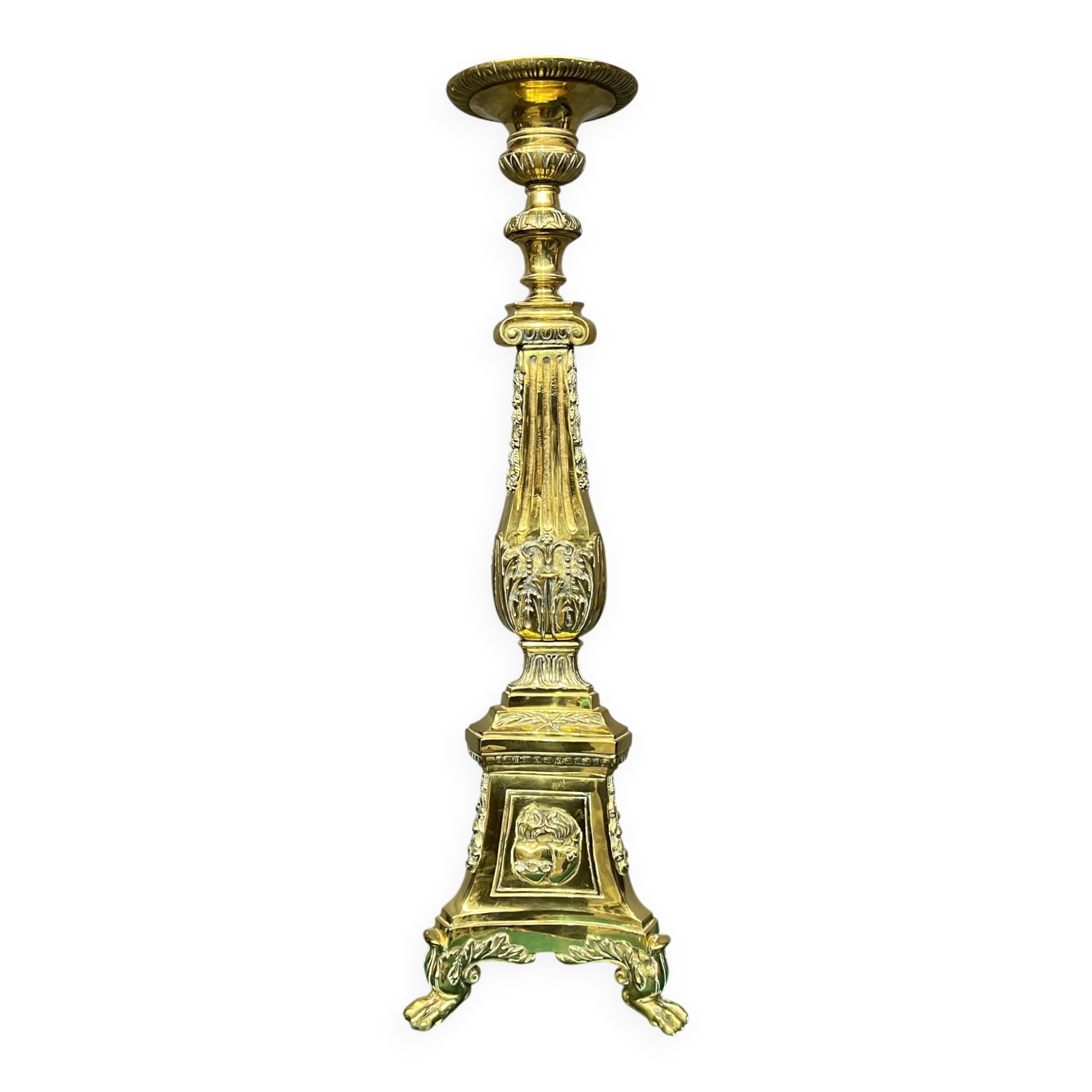 Large floor candlestick in solid bronze.