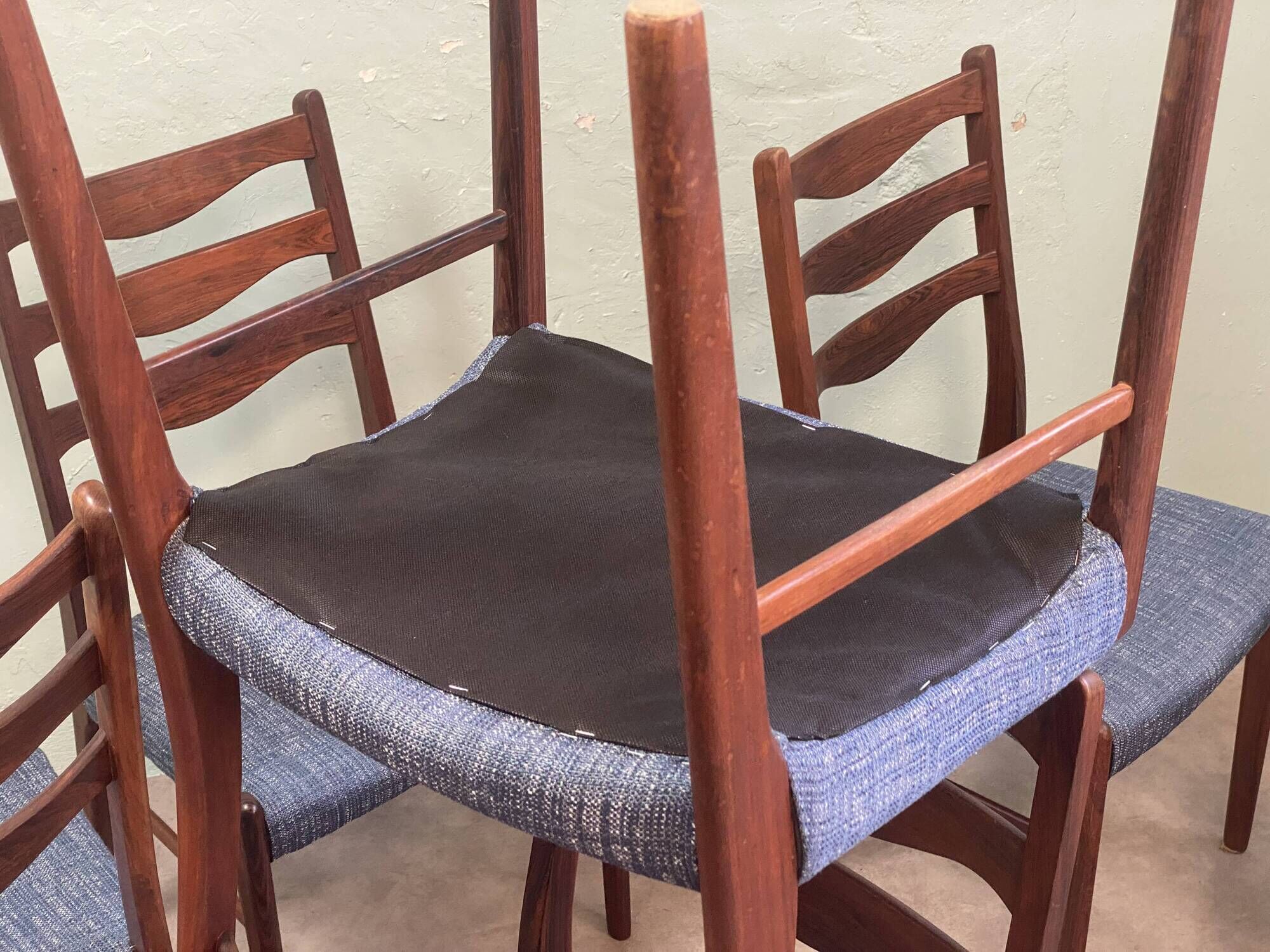 6 Scandinavian chairs in rosewood