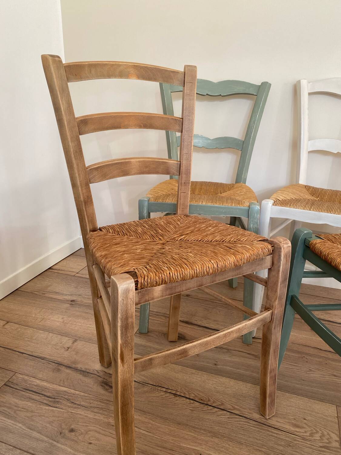 Set of 4 chairs
