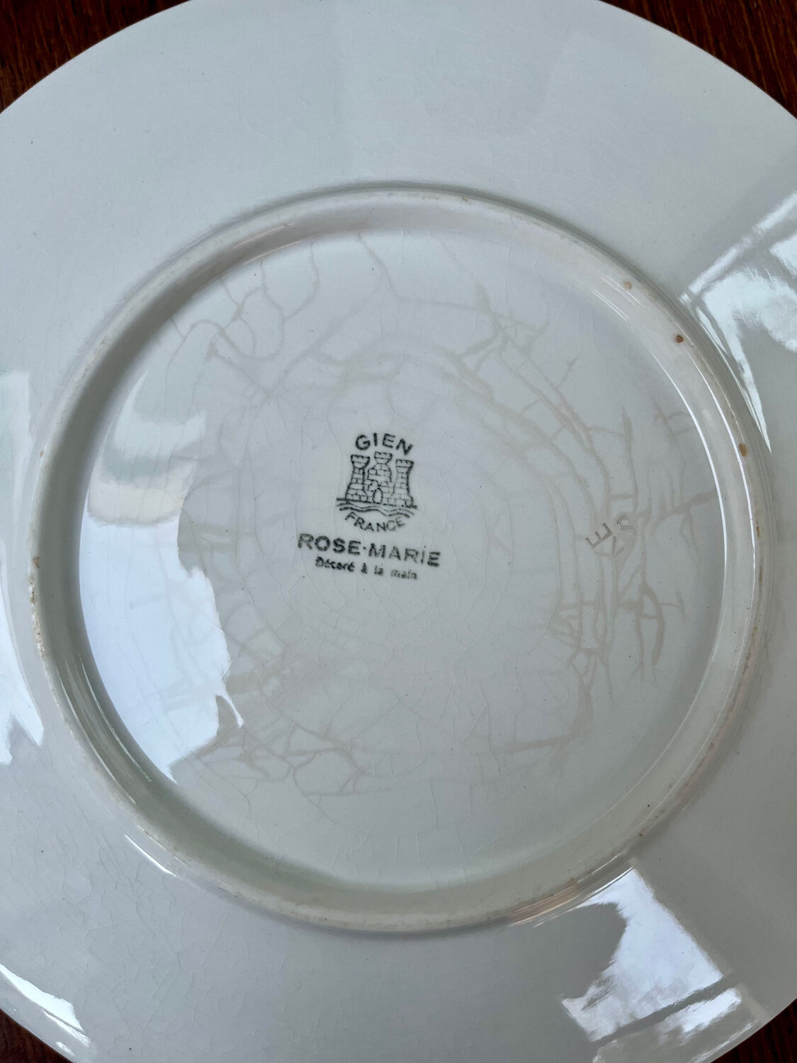 Gien cake dish "Rose-Marie" – hand-decorated earthenware