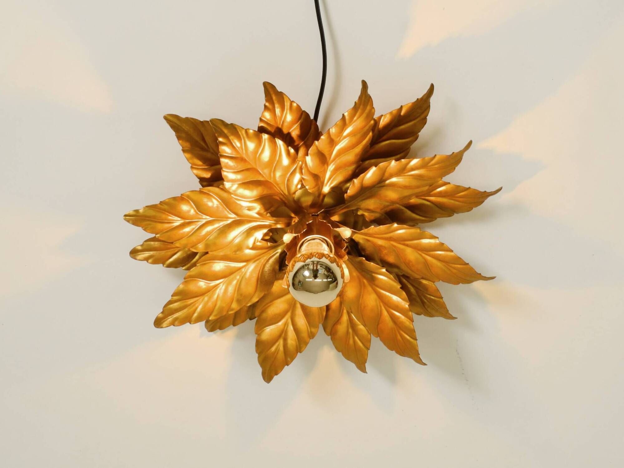 Rare large gold-plated Hans Kögl Florentine-style ceiling or wall lamp from