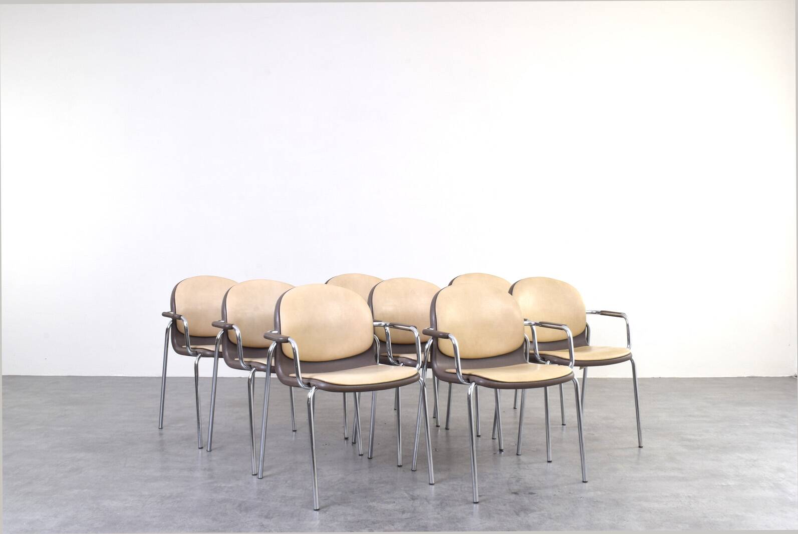 Vintage German Chairs from Wilkhahn, 1980s, Set of 8.