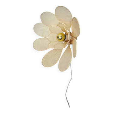 Flower wall light made of rattan and sand linen petals