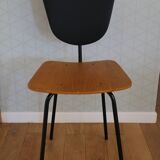 2 chaises sauterelles 1950