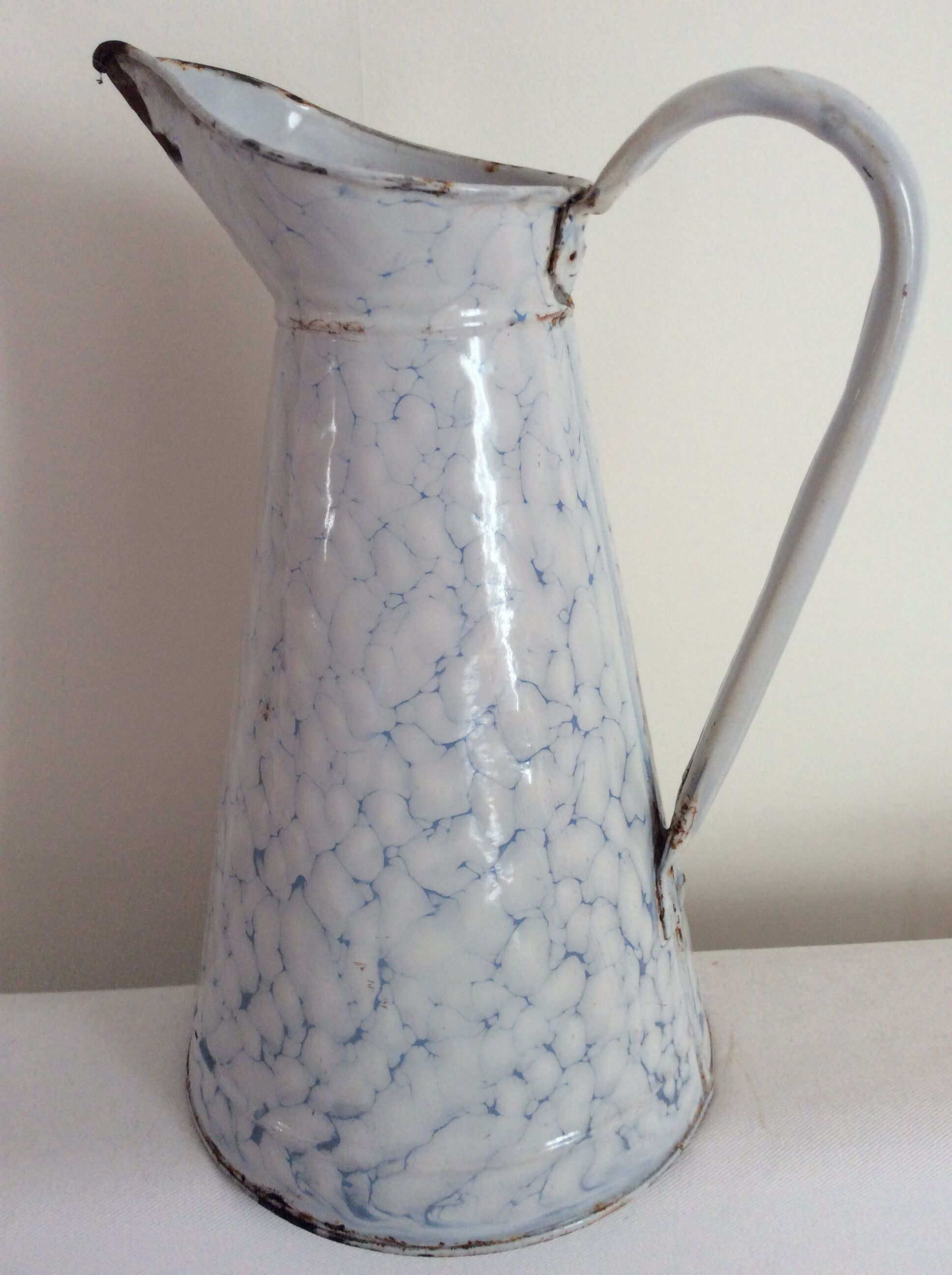 Broc enamelled steel