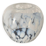 White clichy glass globe