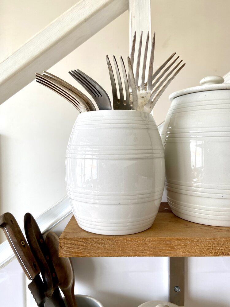 4 pots Villeroy & Boch in white earthenware