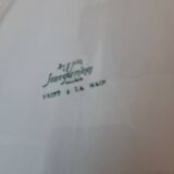 Digoin Sarreguemines dish, hand-painted decoration of wild birds