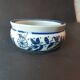 Petite coupe chinoise bleu et blanc à décor floral – XXe siècle
