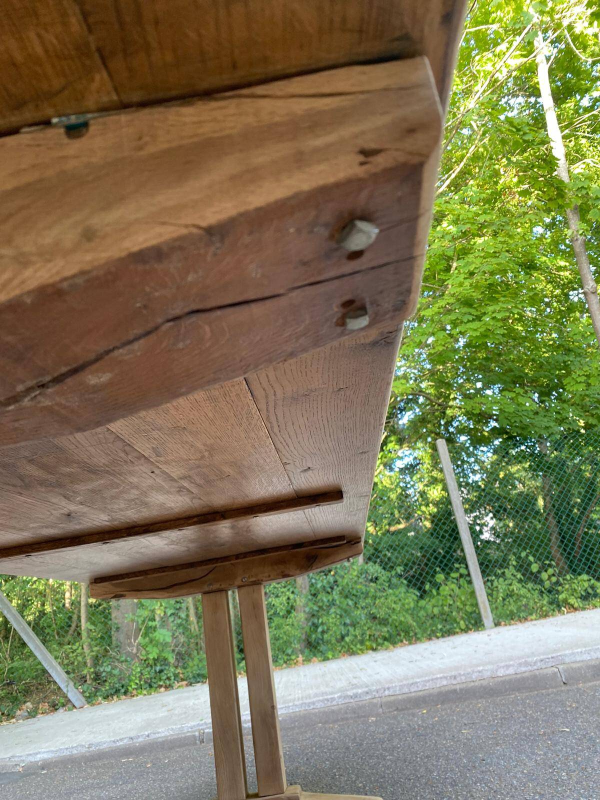 Grande Table de Monastère décapée en chêne massif brut 225cm