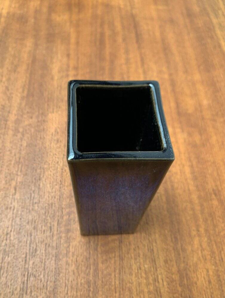 Vintage 1970s minimalist Japanese studio pottery vase from Tokoname.