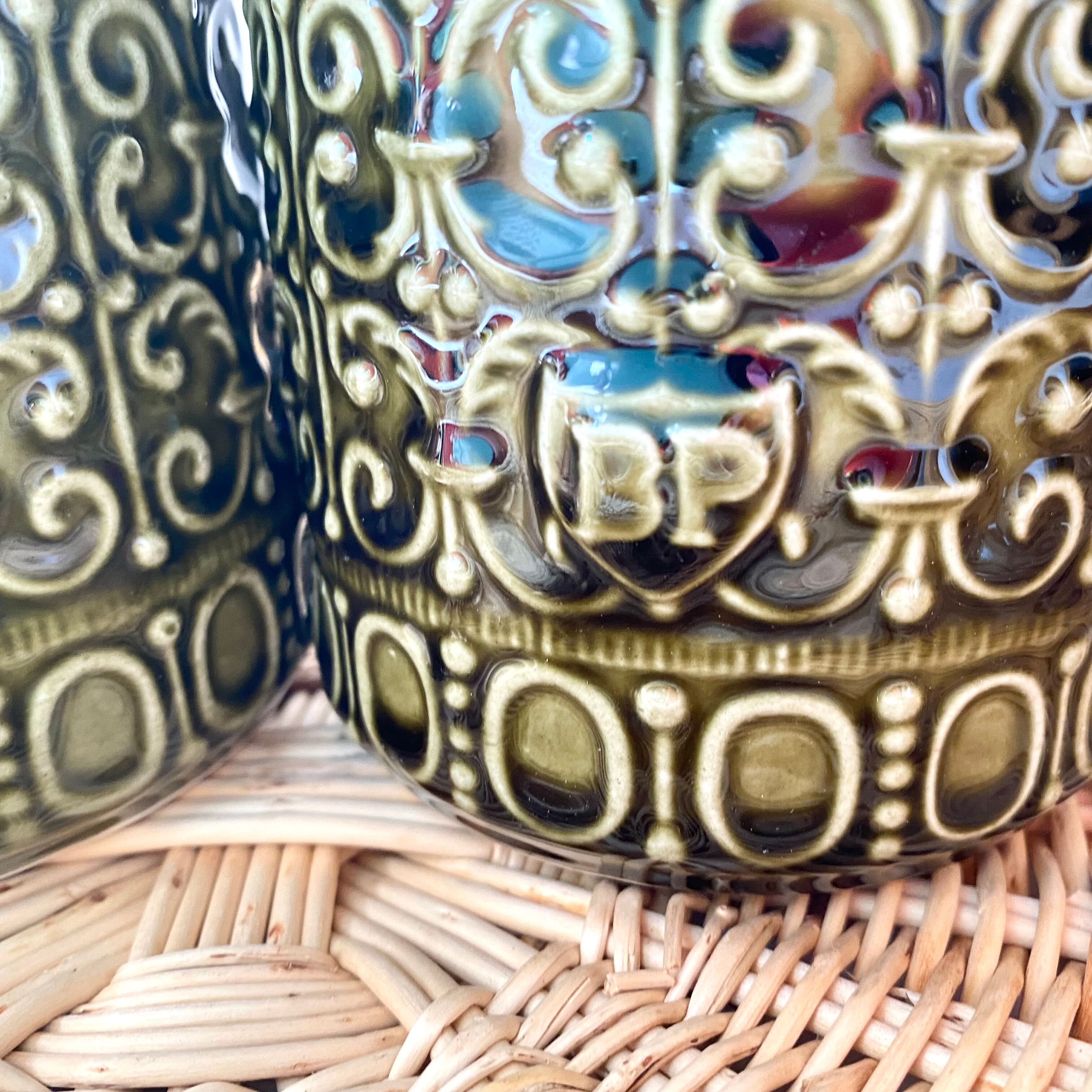 Vintage advertising Mugs cups