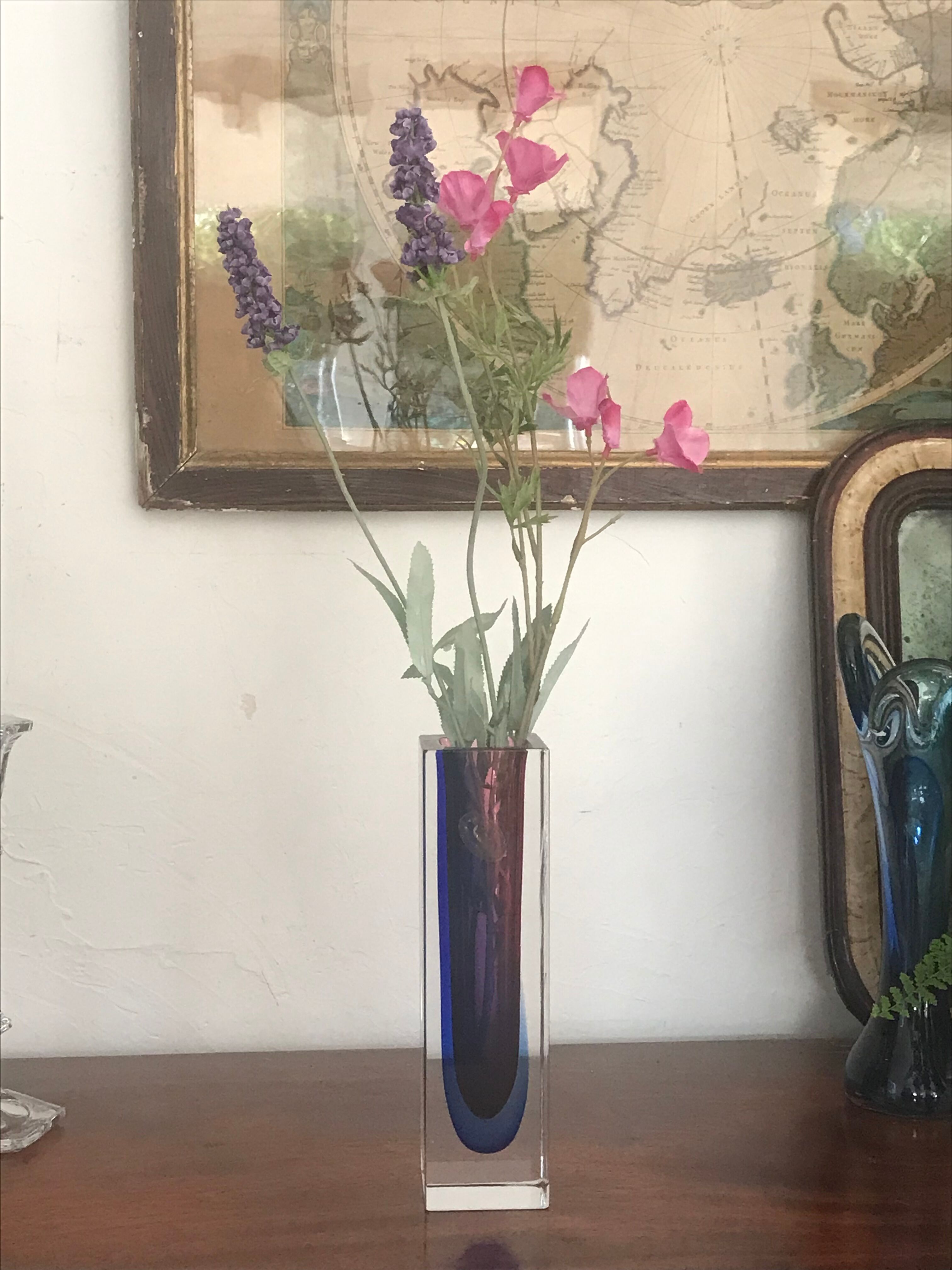 Vintage Murano sommerso vase