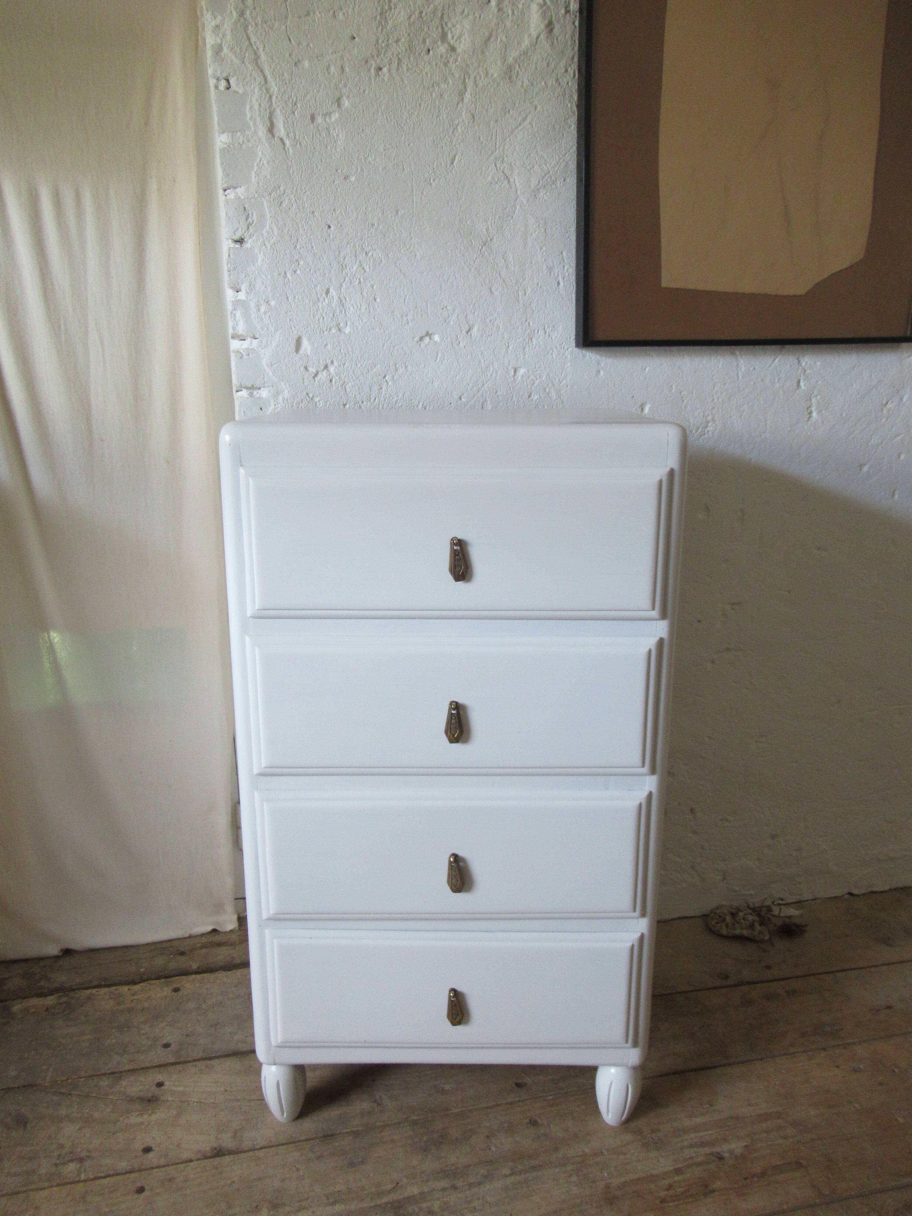 Art Deco dresser