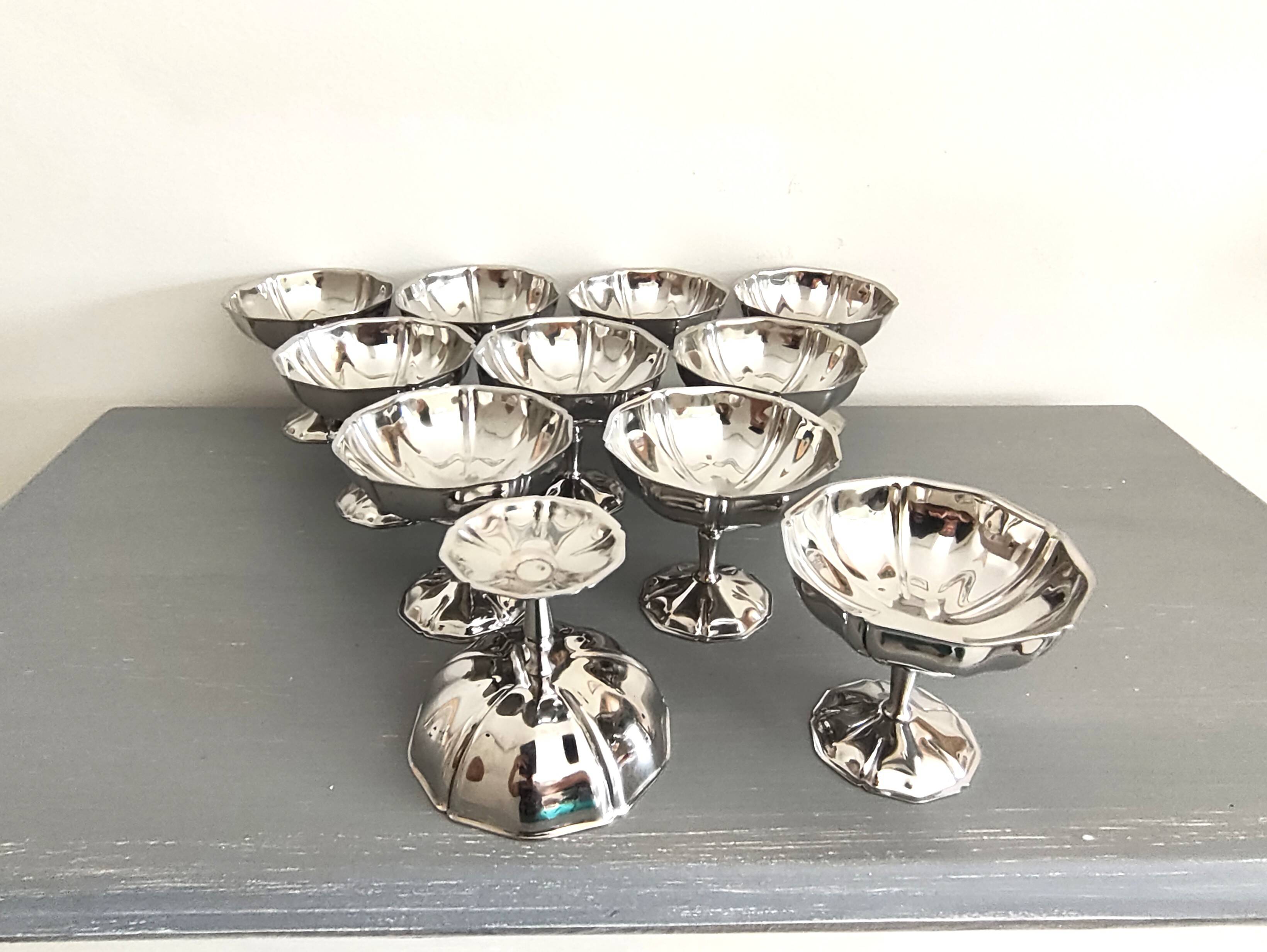 Lot de 11 coupes à glace années 60