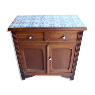 Parisian buffet with art deco checkers